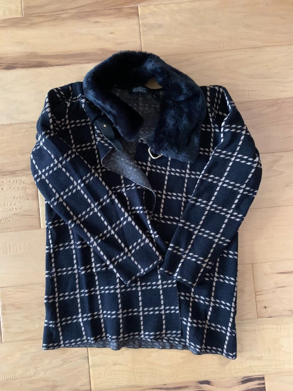 Badgley Mischka Men's Black and Navy Cardigan